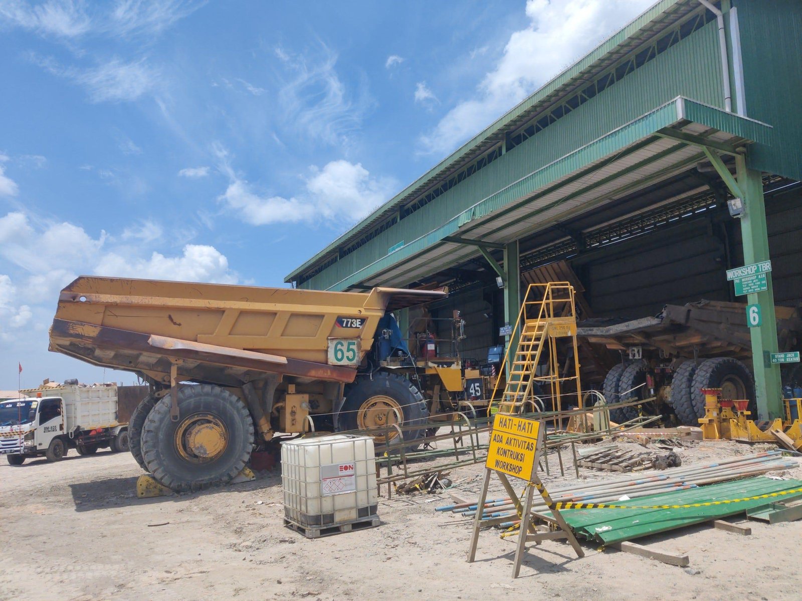 Pemeliharaan Haul Road Area Tambang