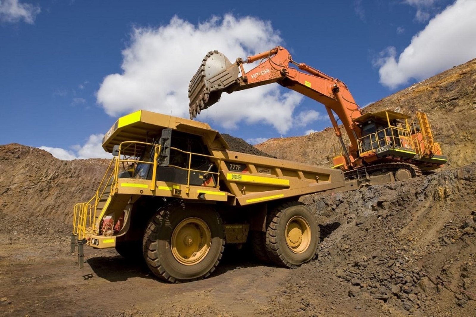 Site Earthwork & Mining Infrastructure